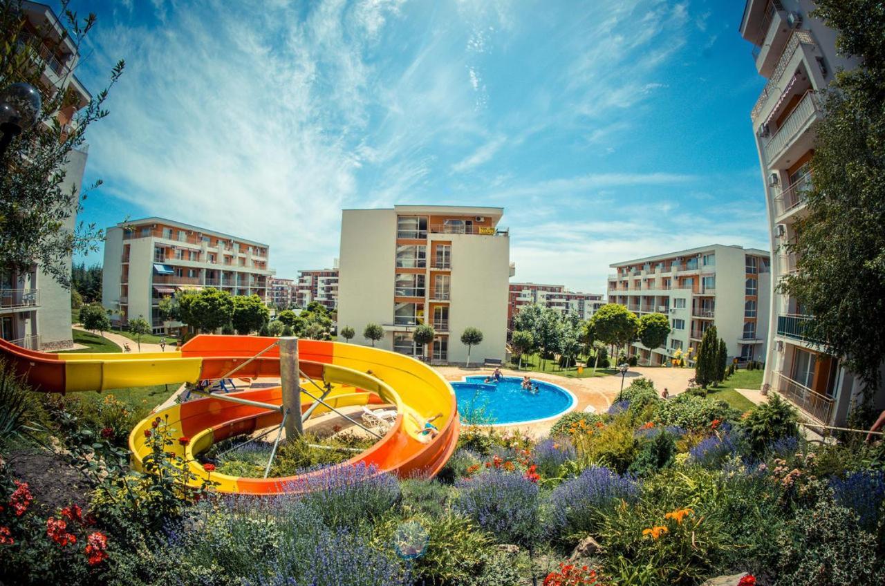 Grand Resort - Imperial Crown Fort Club - Prestige Apartments Елените Экстерьер фото