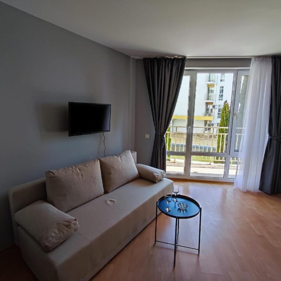 Grand Resort - Imperial Crown Fort Club - Prestige Apartments Елените Экстерьер фото