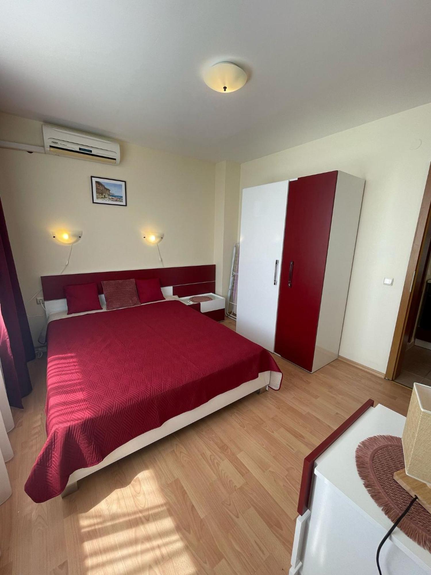 Grand Resort - Imperial Crown Fort Club - Prestige Apartments Елените Номер фото