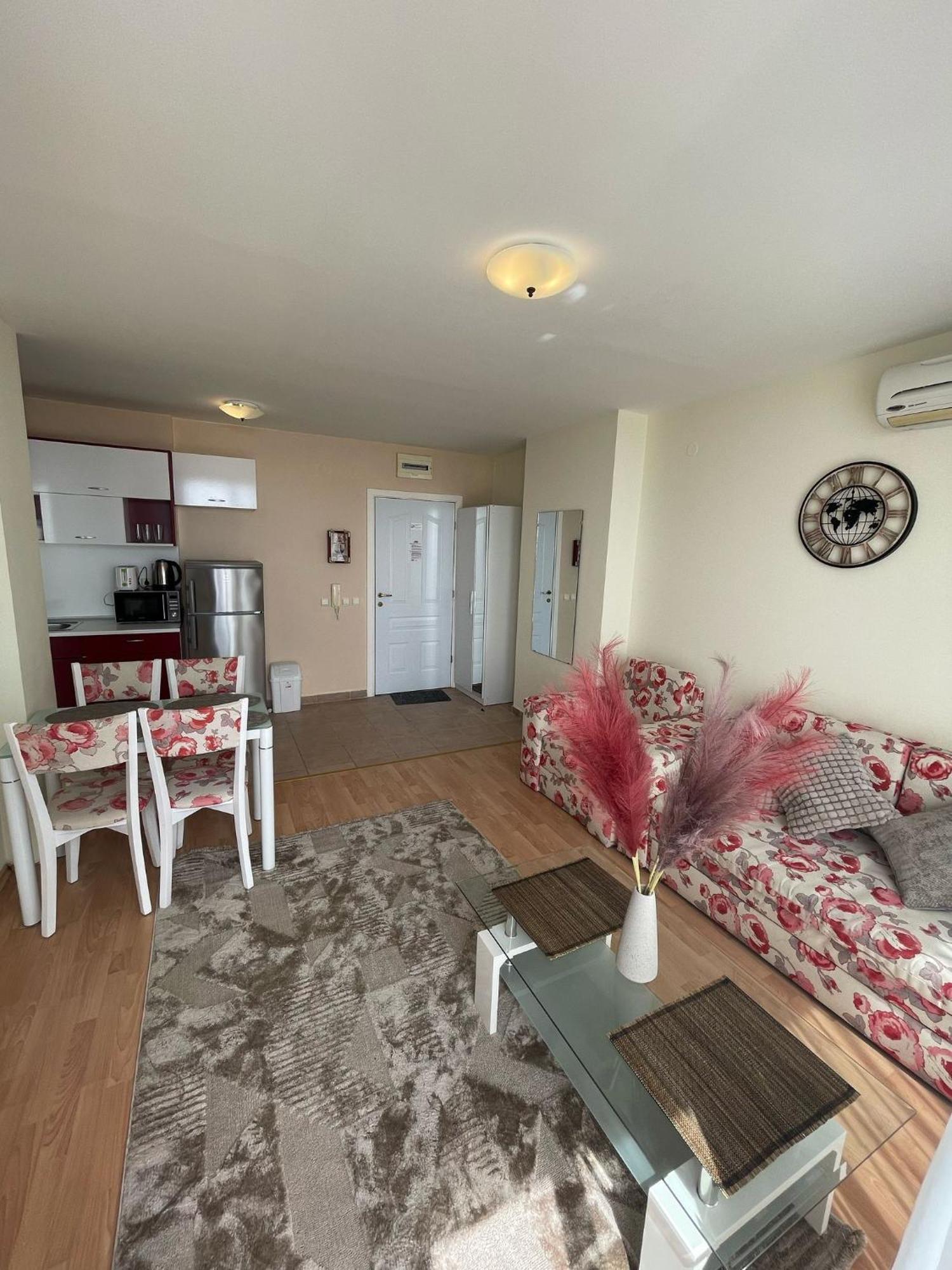 Grand Resort - Imperial Crown Fort Club - Prestige Apartments Елените Номер фото